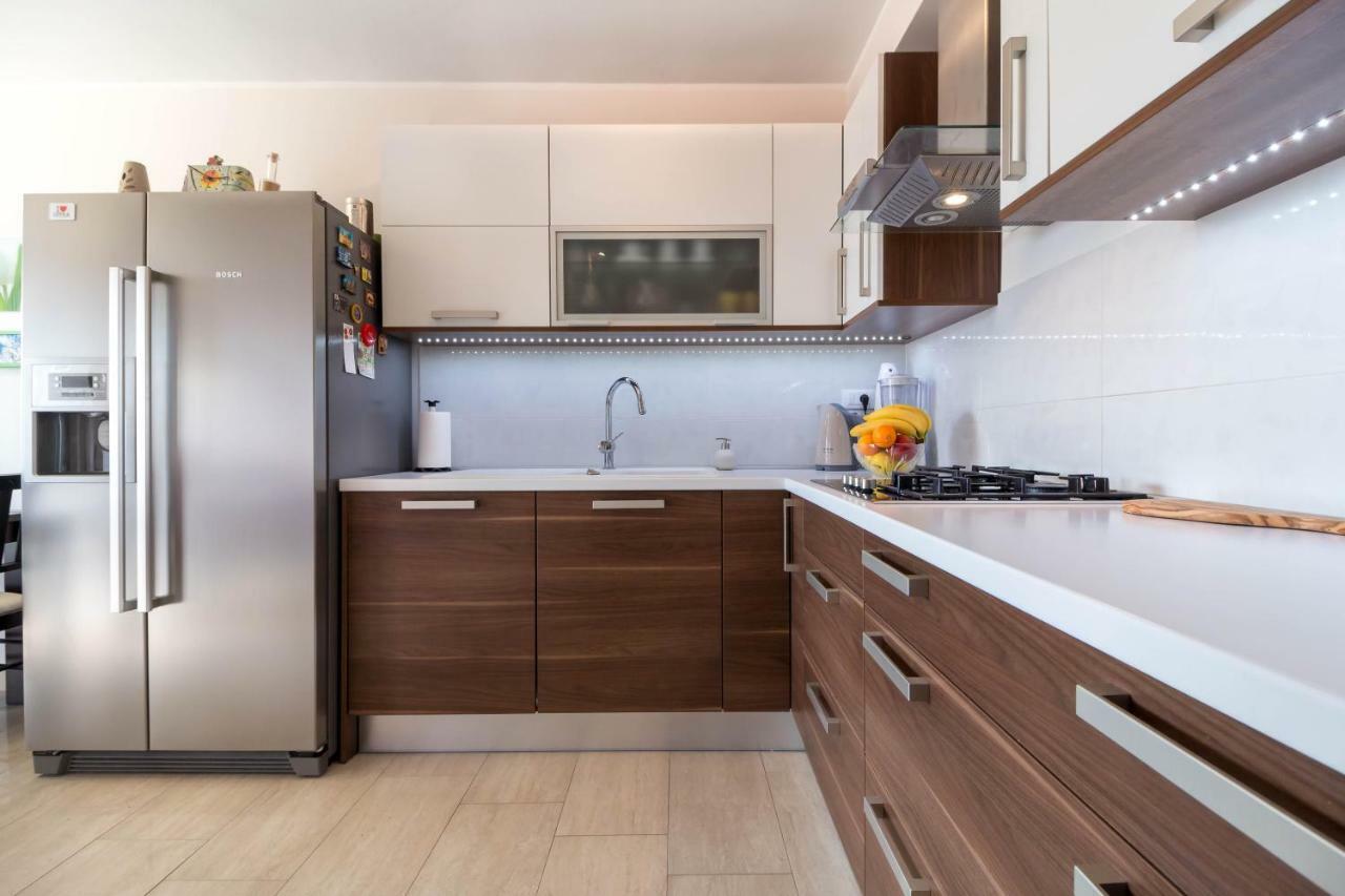 Luxury Apartment Sea Póla Kültér fotó